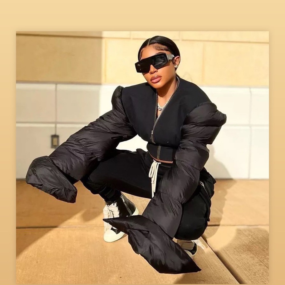 Buffer jacket